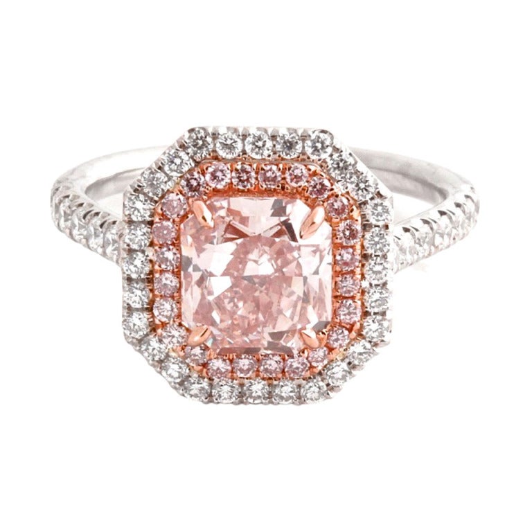 Fancy Orangy Pink 1.92 Ct Gia Diamond Ring