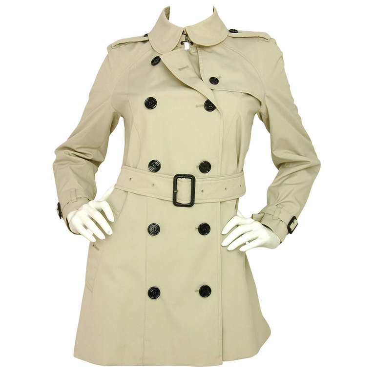 BURBERRY Beige Double Breasted Trench Coat W/Belt -Sz 6 Rt. $1,700