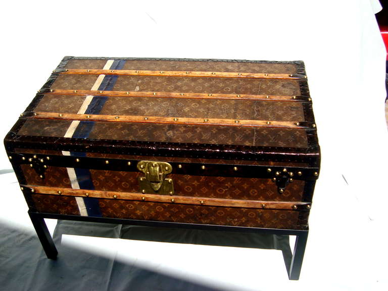 Antique Louis Vuitton Cabin trunk Coffee table Steamer chest paris 1907 at 1stdibs